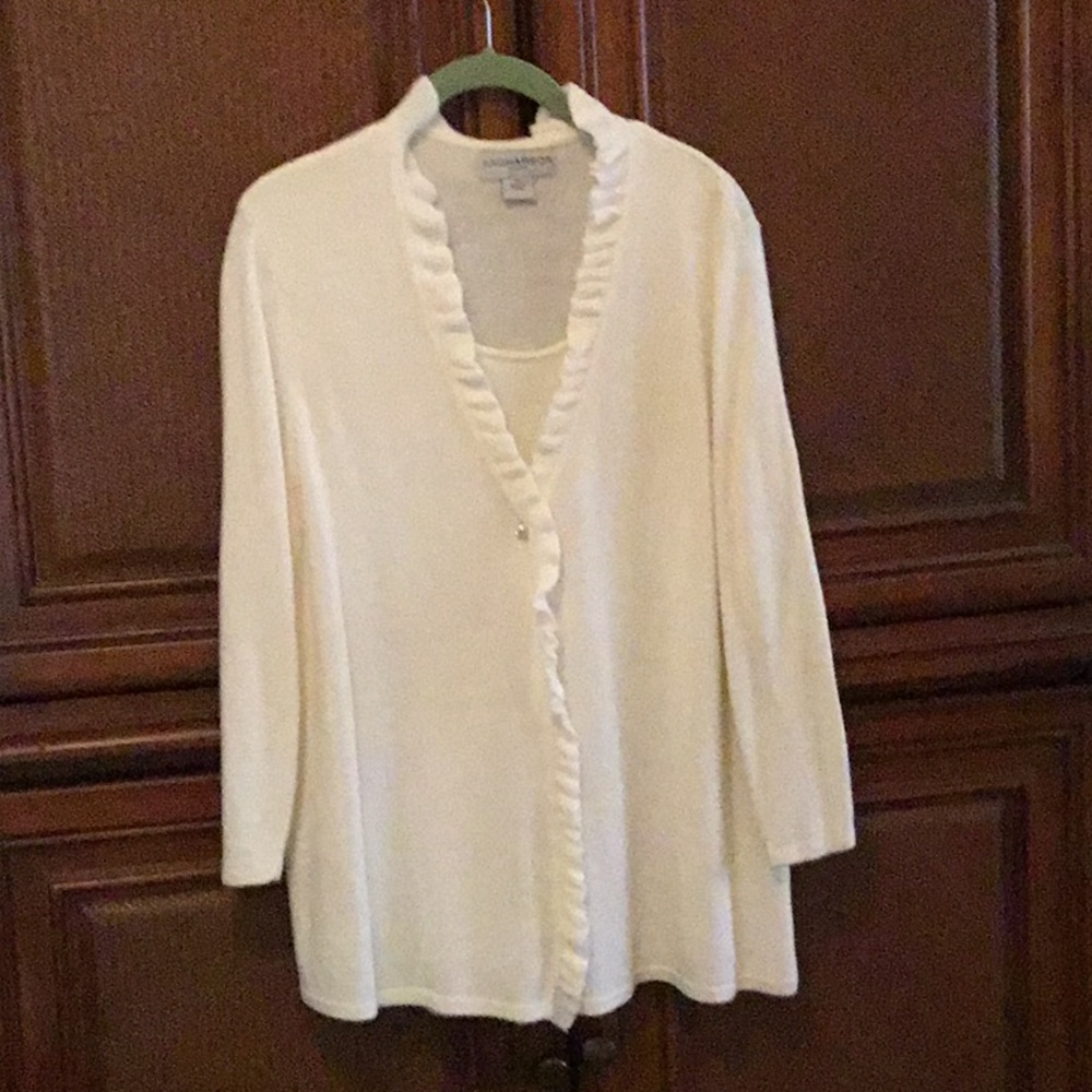 Sag harbor 3/4 inch sleeve sweater